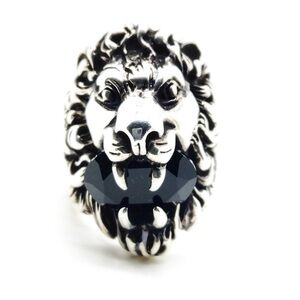 NWT Gucci  Lion Head Ring w/ Black Crystal Designer SIZE: 19